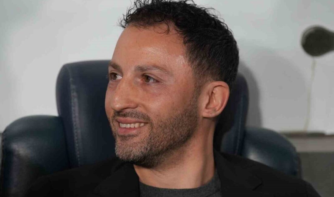 Domenico Tedesco’nun Bologna macerası 4 maç sürdü İtalya Serie A takımlarından Bologna, Teknik Direktör Domenico Tedesco ile