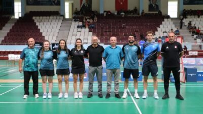 İtalya’da düzenlenen Akdeniz Oyunları’nda dereceye giren milli badmintonculara, Türkiye Badminton