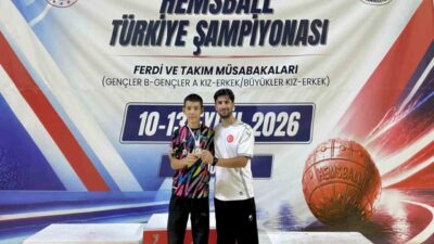 Gençler ve Büyükler Hemsball Türkiye Şampiyonası’na Eskişehir’den katılan Miraç Demirel,