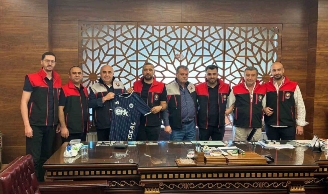Kayseri’nin köklü markalarından Şahin Sucukları, Erciyes38 FK’ya sponsor oldu. Sponsorluk