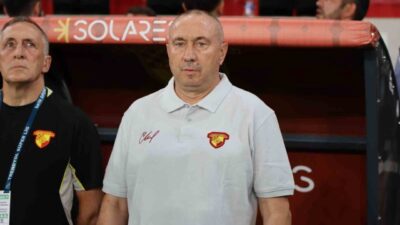 Göztepe Başkanı Rasmus Ankersen, Stanimir Stoilov’un sözleşmesinin 2027-2028 sezonunun sonuna