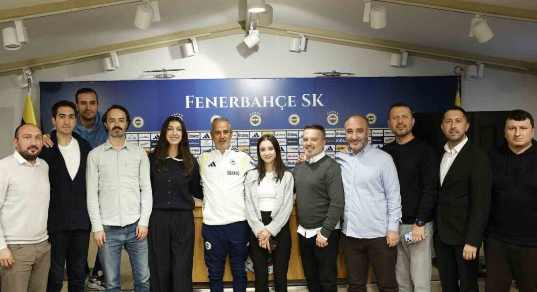 Fenerbahçe Teknik Direktörü İsmail Kartal, sezon sonunda Süper Lig’de şampiyonluğa
