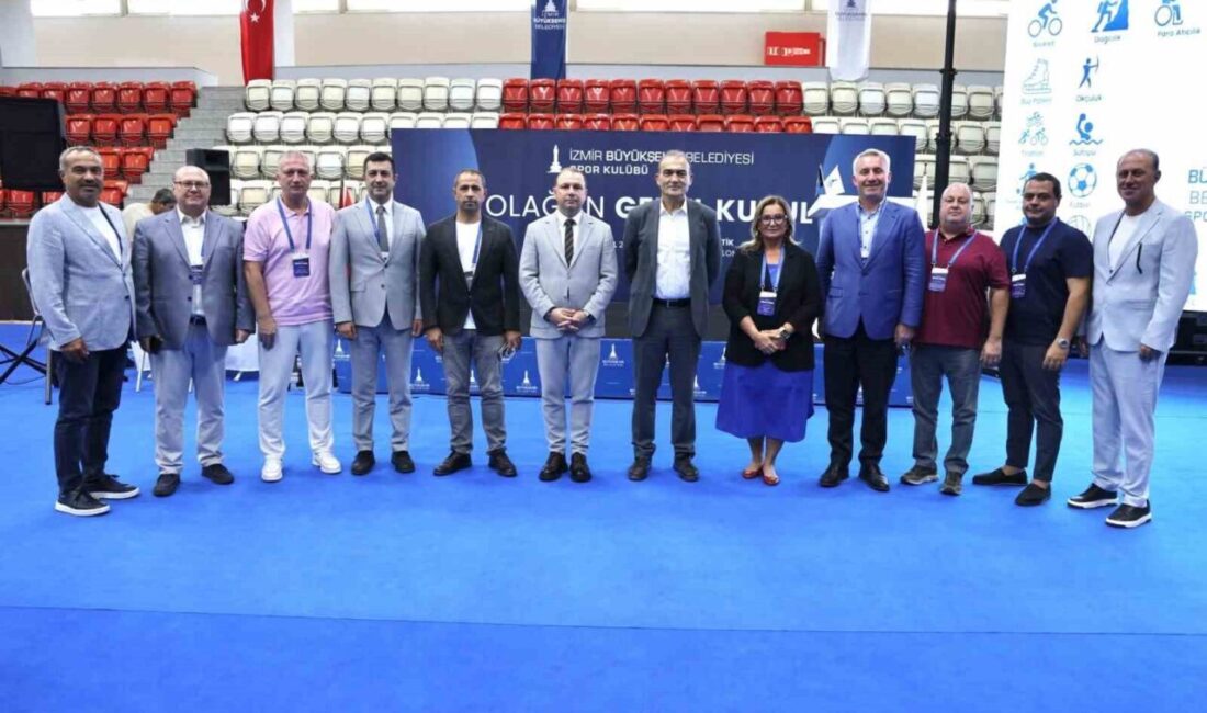 İzmir Büyükşehir Belediyesi Spor Kulübü’nün 22’nci Olağan Genel Kurulu’nda mevcut