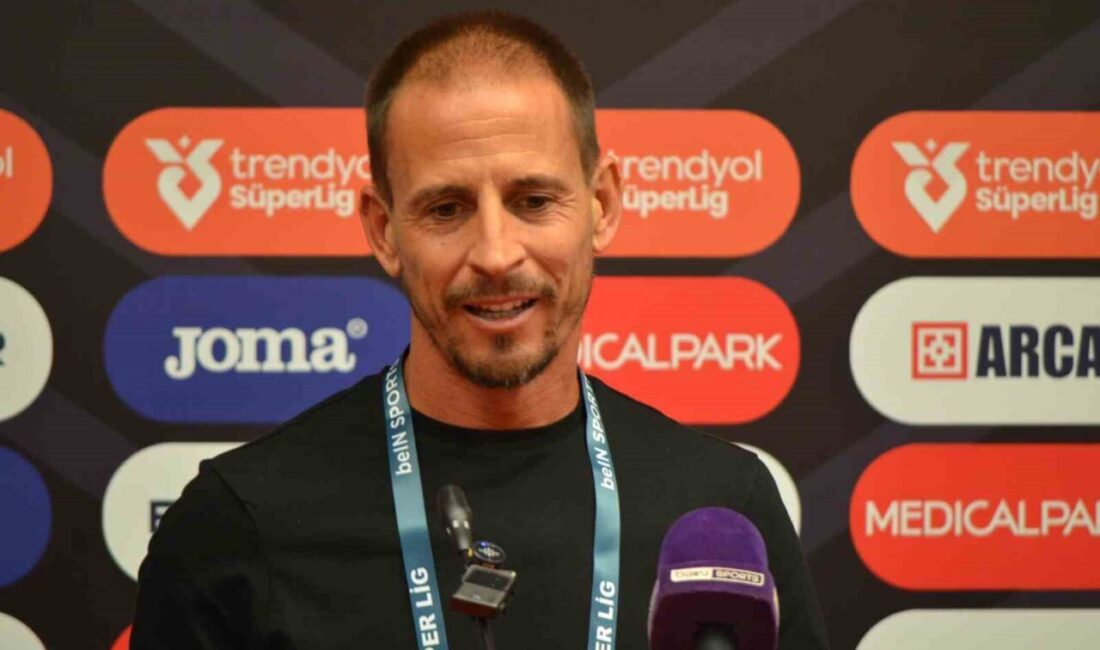 Joao Pereira: “Milli ara öncesinde bizim için önemli bir galibiyet oldu” Corendon Alanyaspor Teknik Direktörü Joao Pereira, Çorum FK maçında iyi