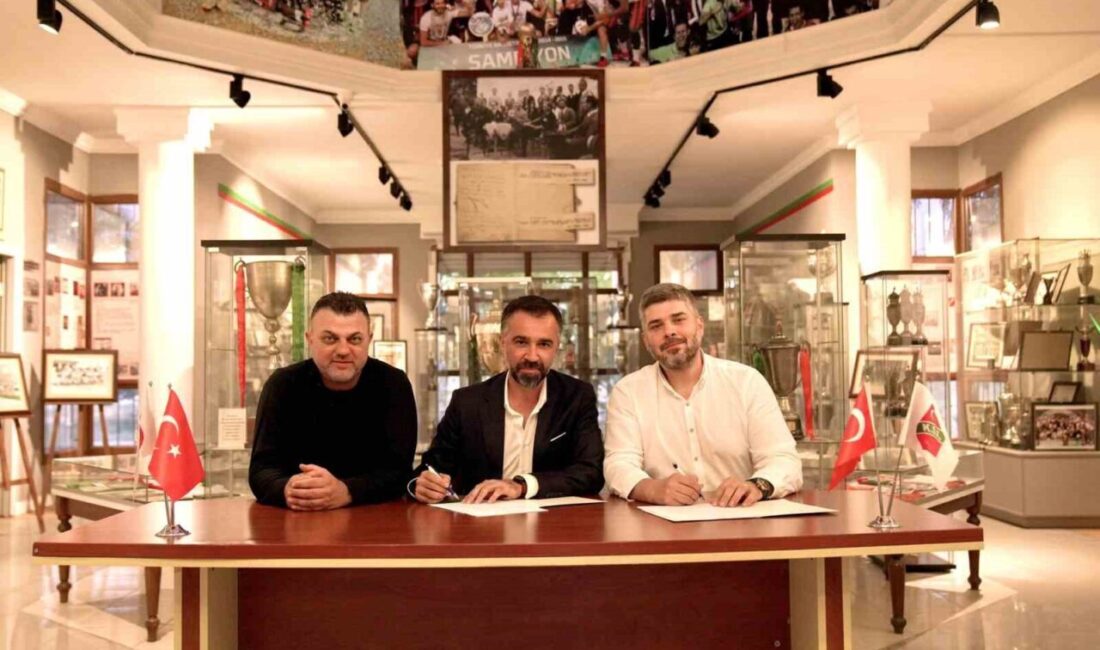 Karşıyaka Basketbol’da Selim Çınar geri döndü Karşıyaka Basketbol, genel menajerlik görevine Selim Çınar’ın getirildiğini açıkladı. Basketbol