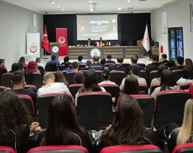 2026-2027 Voleybol Sezonu öncesinde kulüp yöneticileri, antrenör ve sporculara yönelik