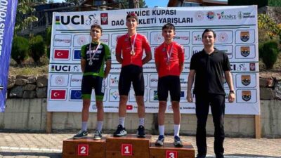 Karabük’te düzenlenen Yenice MTB Cup müsabakalarında Kayseri’yi temsil eden sporcular,