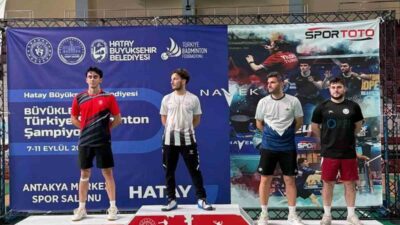 Hatay’da düzenlenen Büyükler Türkiye Badminton Şampiyonası’nda Kayseri’yi temsil eden Yiğitcan