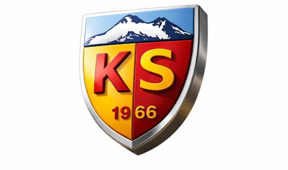 Kayserispor Kulübü; eski teknik direktör Erling Moe ve yardımcısından dolayı