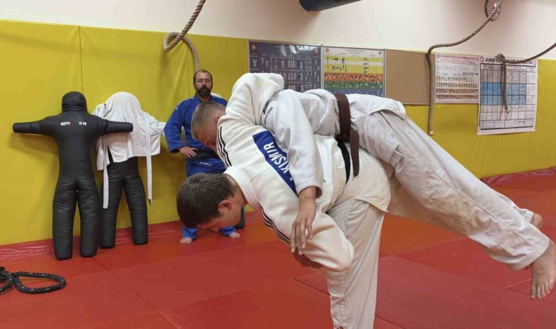 Kırklareli’nde 6 yaşında başladığı judoda Türkiye şampiyonluğu ve Balkan üçüncülüğü