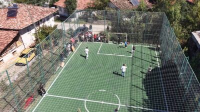 Tokat’ın Niksar ilçesine bağlı Yeşilkaya köyünde kurulan futbol kulübüne çevre