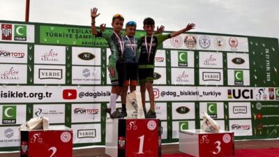 Manisa’nın Akhisar ilçesinde düzenlenen Yeşilay Dağ Bisikleti Türkiye Şampiyonası Final