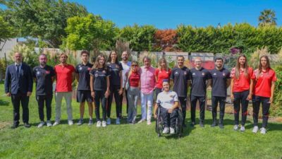 Göztepe Spor Kulübü’nün farklı olimpik branşlarda ay-yıldızlı formayla mücadele eden