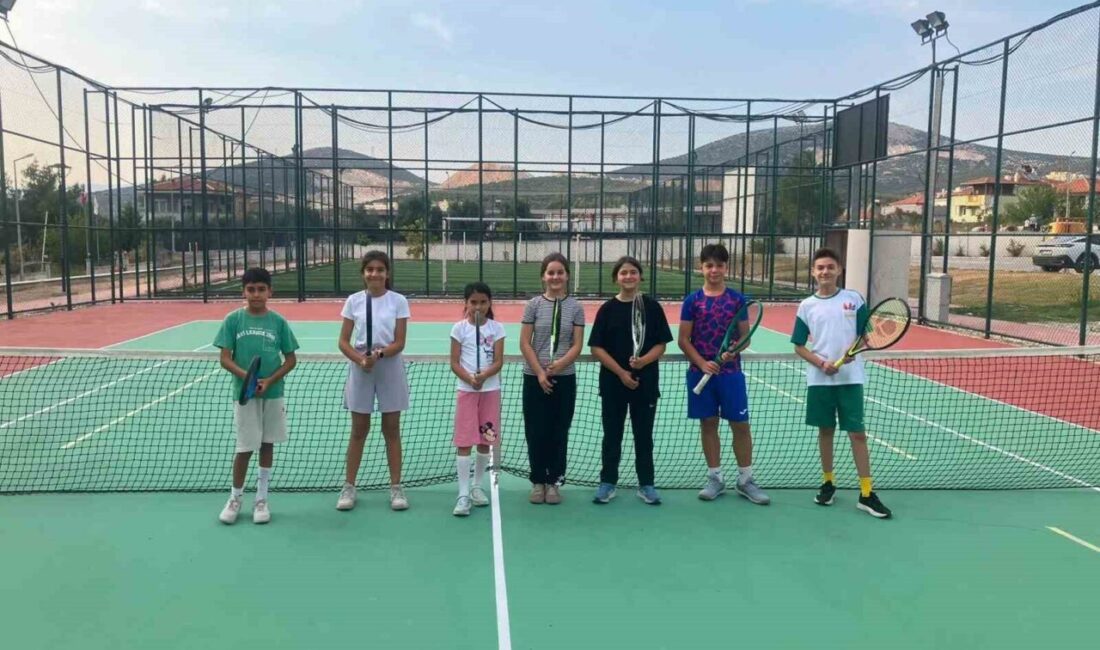 Muğla’da çocuklar ve gençler, okul çıkışında Gençlik ve Spor Bakanlığına