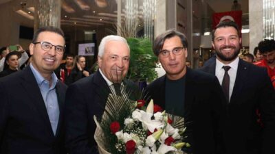 Nilüfer Belediye Başkanı Şadi Özdemir, bu akşam oynanacak Türkiye-İtalya maçı