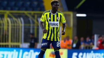 Fenerbahçe’nin genç stoperi Kojo Peprah Oppong, sarı-lacivertlilerde ilk maçına çıktı.