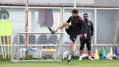 Sivasspor, milli maçlar nedeniyle lige verilen arada çalışmalarına Teknik Direktör