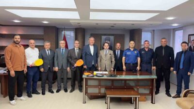 Samsun’da pickleball sporunun yaygınlaştırılmasına yönelik çalışmalar kapsamında “Tekkeköy’de Pickleball ile