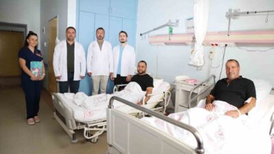 Van’dan Adıyaman’ın Kahta ilçesine gelen iki hasta, Kahta Devlet Hastanesinde