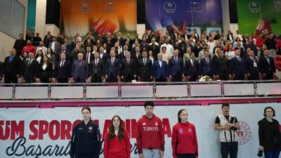 Samsun’un ev sahipliğinde düzenlenen ve 52 ülkeden 606 sporcunun katıldığı