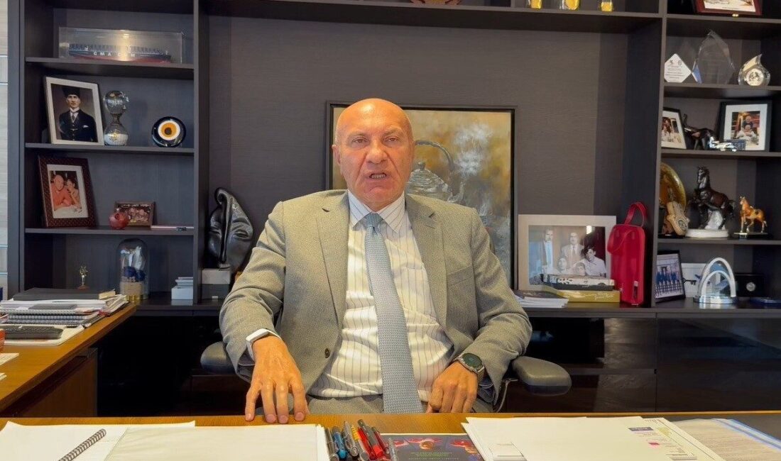 Samsunspor Başkanı Yüksel Yıldırım, son dönemde taraftarlarla yaşanan kırgınlıklara ilişkin