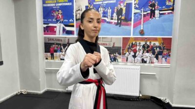 Ağrı’da taekwondo yapan 13 yaşındaki Elif Işık, milli takım seçmelerinde