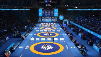 Kazakistan’ın başkenti Astana’da düzenlenen 2026 Dünya Büyükler Güreş Şampiyonası grekoromen