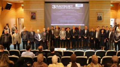 Bayburt Üniversitesinin ev sahipliğinde 9-11 Ekim tarihlerinde düzenlenen 3. Bayburt