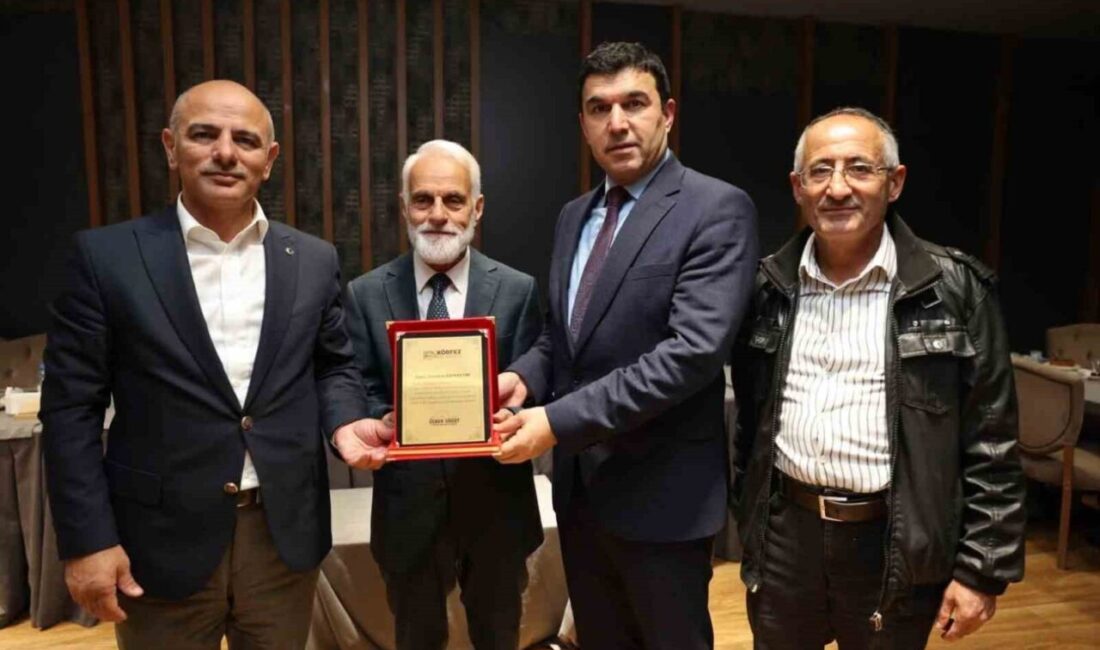 Kocaeli Masterleri Atletizm Spor Kulübü sporcusu Emrullah Bayraktar, Ankara’da düzenlenen