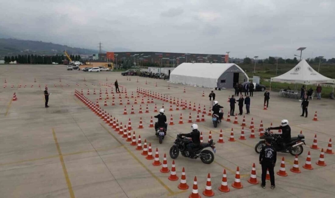 SAMSUN (İHA) – Sağlık Bakanlığı bünyesinde görev yapan motosikletli ambulans