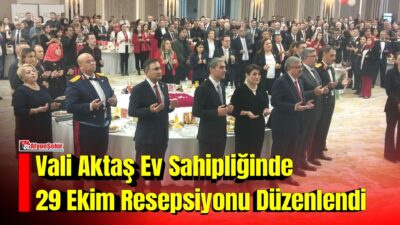 Afyonkarahisar’da 29 Ekim Cumhuriyet Bayramı kutlamaları kapsamında resepsiyon düzenlendi.
