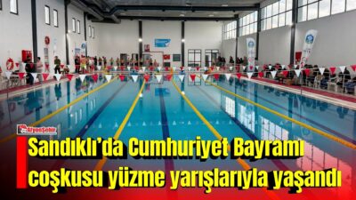 Afyonkarahisar’ın Sandıklı ilçesinde, 29 Ekim Cumhuriyet Bayramı etkinlikleri kapsamında düzenlenen