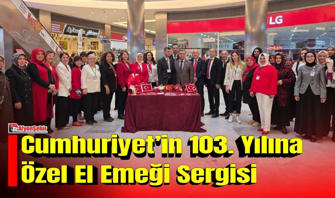 Afyonkarahisar Halk Eğitimi Merkezi tarafından Cumhuriyet’in 103. yıl dönümü kapsamında