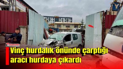 Afyonkarahisar’da kontrolden çıkan vinç hurdalık önünde çarptığı hafif ticari aracı