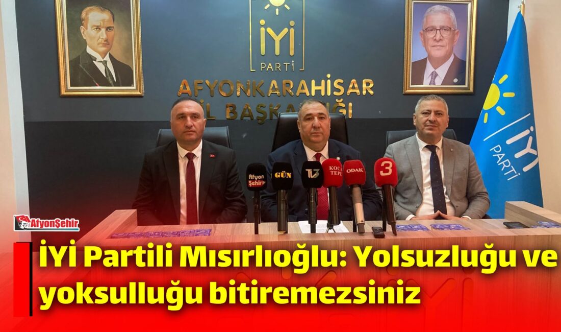 İYİ Parti Afyonkarahisar İl Başkanlığı tarafından 29 Ekim Cumhuriyet Bayramı
