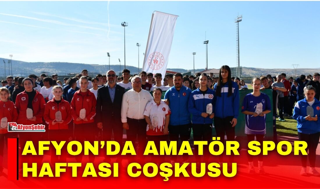Afyonkarahisar’da Amatör Spor Haftası etkinlikleri, Kocatepe Spor Kompleksi’nde düzenlenen açılış