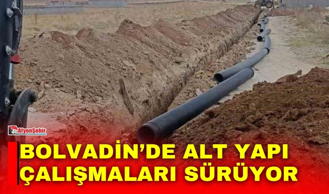 Afyonkarahisar’ın Bolvadin ilçesinde belediye ekipleri, ilçenin altyapısını güçlendirmek ve vatandaşlara