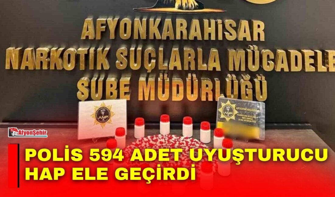 Afyonkarahisar’da şüphe üzerine durdurulan bir araçta yapılan aramada 594 adet