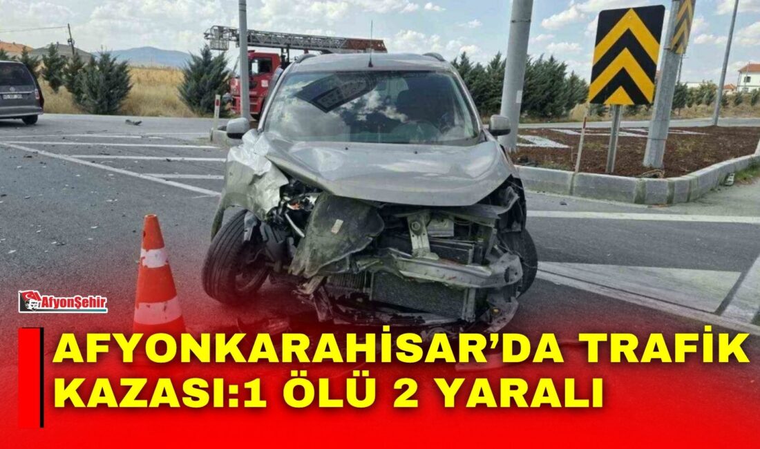 Afyonkarahisar’ın Emirdağ ilçesinde hafif ticari araçların çarpışması sonucu meydana gelen