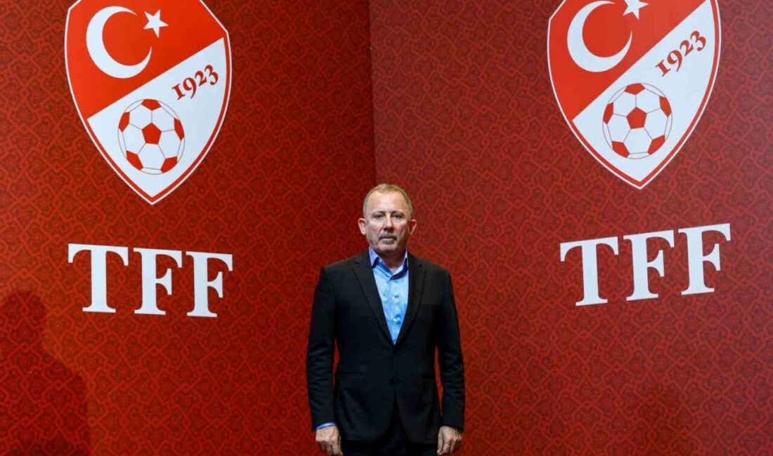A Milli Futbol Takımı Teknik Direktörü Sergen Yalçın, kendisini ‘halkın