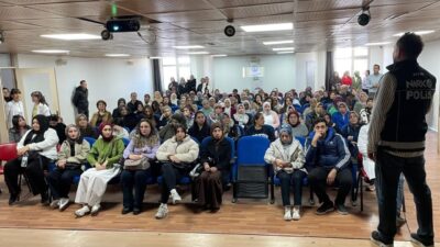 Afyonkarahisar’da polis ekipleri tarafından yürütülen NarkoAnne faaliyetleri kapsamında 265 anne