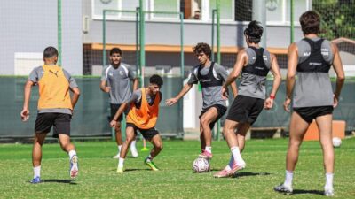 Corendon Alanyaspor, Trendyol Süper Lig’in 9. haftasında sahasında oynayacağı Kocaelispor