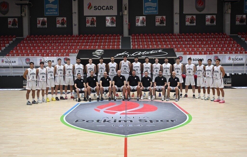 Türkiye Basketbol 2’nci Ligi’nde İzmir’in temsilcisi olan Aliağa Petkim Spor