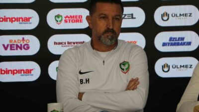 Amed Sportif Faaliyetler Teknik Direktörü Besnik Hasi, Samsunspor maçında çok