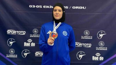 Ordu’da düzenlenen şampiyonada ringe çıkan Aydın Büyükşehir Belediyespor sporcusu Elifnaz