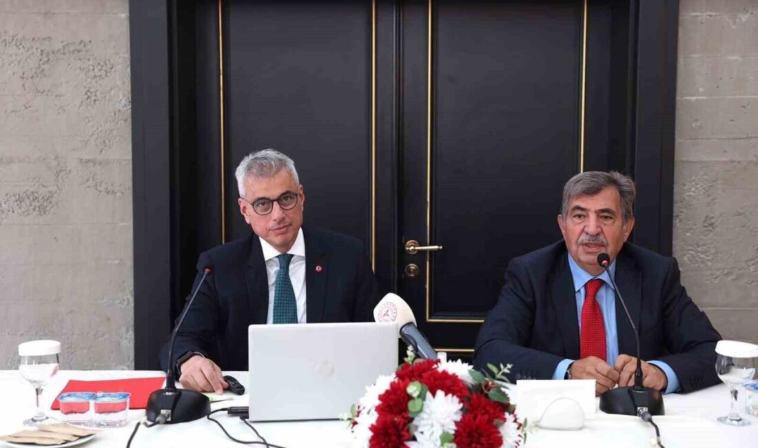Sağlık Bakanı Kemal Memişoğlu, “Türkiye’de 13 ile 17 yaş arasındaki