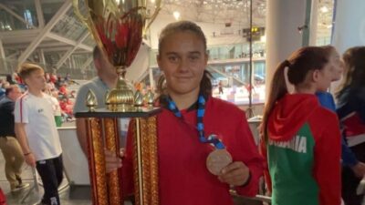 Hırvatistan’ın Koprivnica kentinde düzenlenen Balkan Güreş Şampiyonası’nda Bolulu genç sporcu