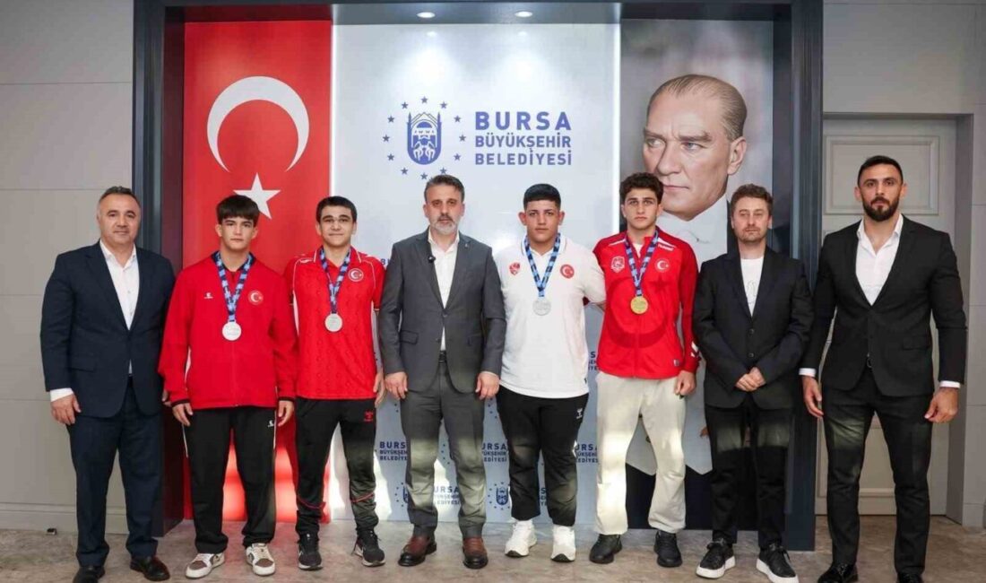 Bursa Büyükşehir Belediye Başkan Vekili Şahin Biba, Balkan Güreş Şampiyonası’nda