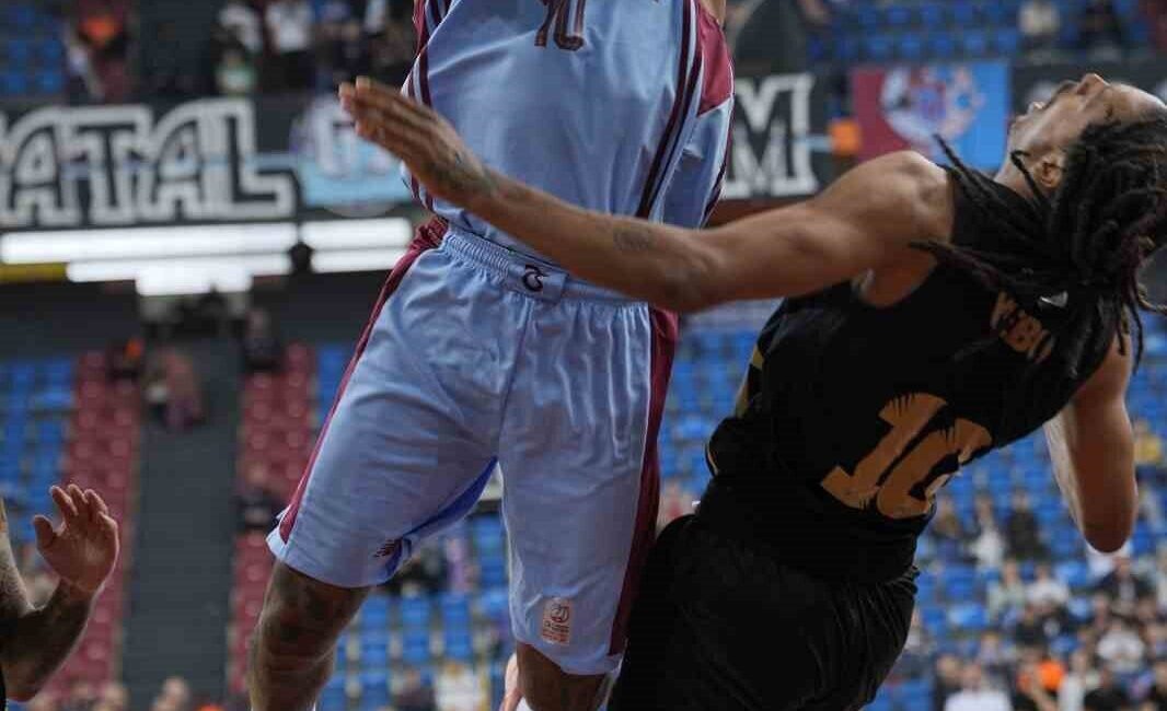 Türkiye Sigorta Basketbol Süper Ligi’nin 5. haftasında Trabzonspor, evinde Esenler
