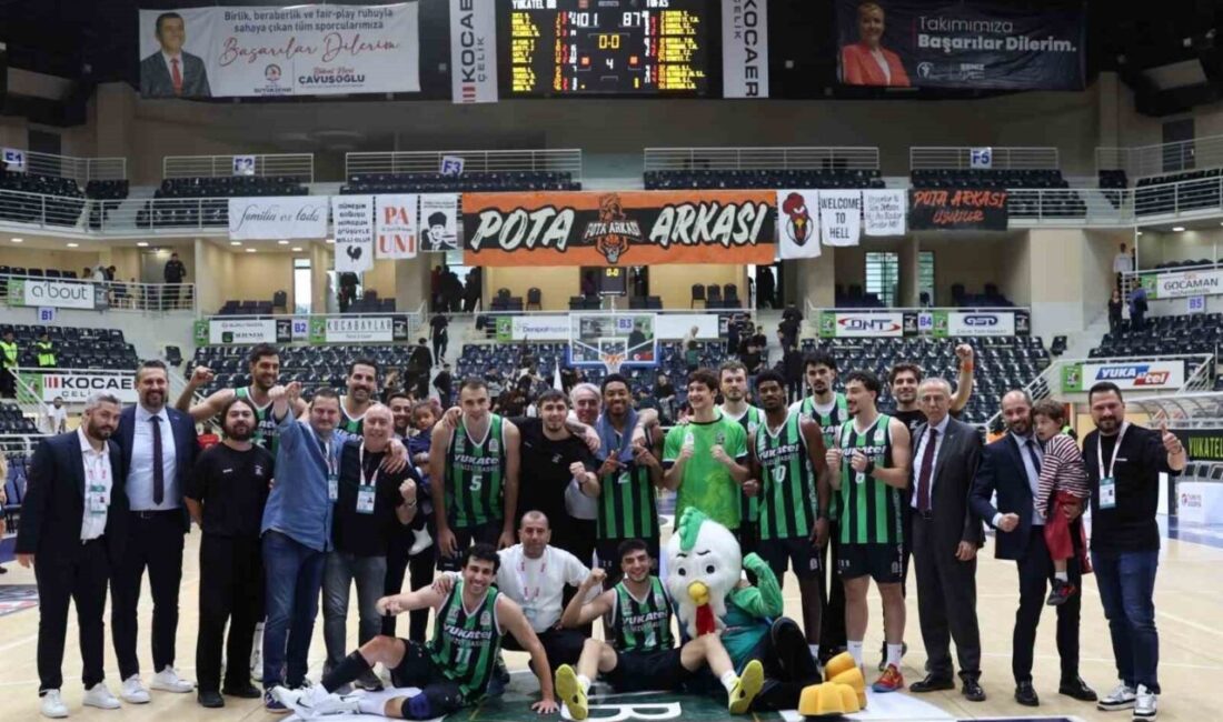 Türkiye Sigorta Basketbol Süper Ligi 2. hafta maçında Yukatel Denizli